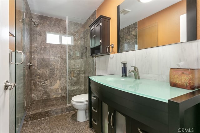 20925 Almazan Road, Woodland Hills, CA 91364 — photo 21 of 42