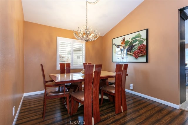 20925 Almazan Road, Woodland Hills, CA 91364 — photo 7 of 42