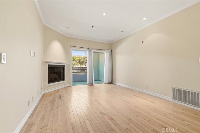 300 N El Molino Avenue N 107, Pasadena, CA 91101 — photo 4 of 37