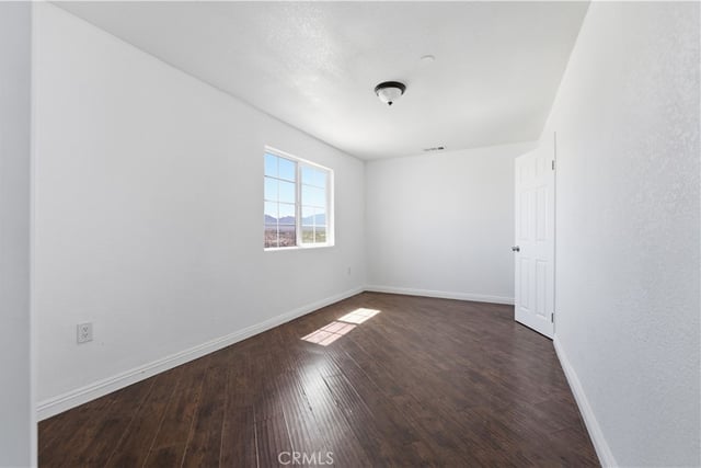 18531 E Palmdale Boulevard, Palmdale, CA 93591 — photo 17 of 27