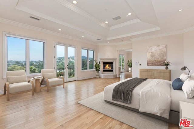11971 Lockridge Road, Studio City, CA 91604 — photo 18 of 33