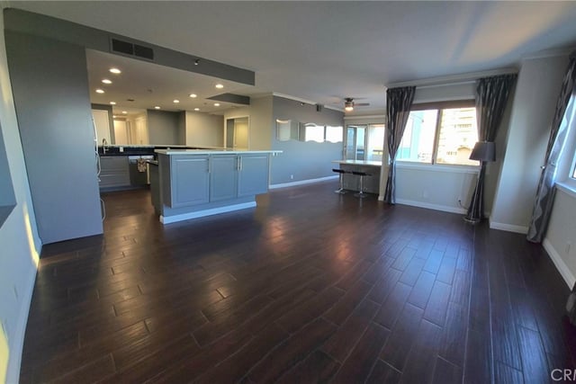 525 E Seaside Way 1509, Long Beach, CA 90802 — photo 3 of 57