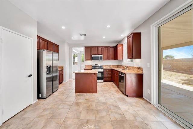 1222 W Avenue H7, Lancaster, CA 93534 — photo 13 of 69