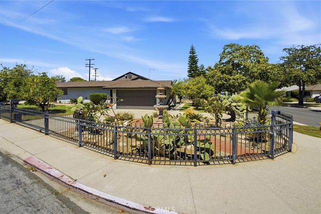 8525 Mcconnell, Los Angeles, CA 90045 — photo 56 of 75