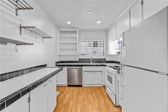 1840 Camden 202, Los Angeles, CA 90025 — photo 10 of 22