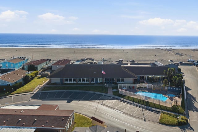 5540 W 5th Street 21, Oxnard, CA 93035 — photo 35 of 36