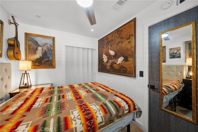 318 Sycamore Street, Santa Paula, CA 93060 — photo 2 of 5