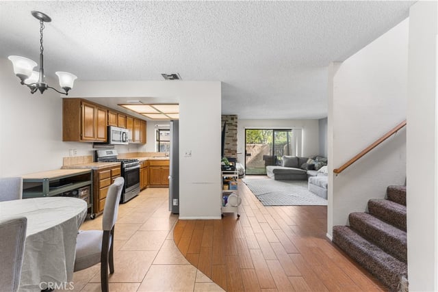422 W Avenue J5 32, Lancaster, CA 93534 — photo 15 of 28