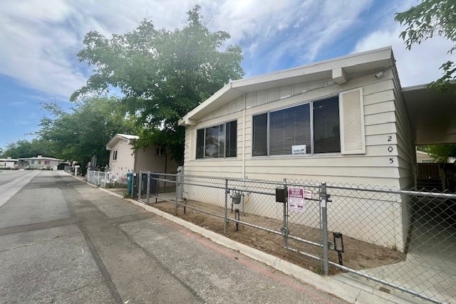 45800 Challenger Way 205, Lancaster, CA 93535 — photo 14 of 20