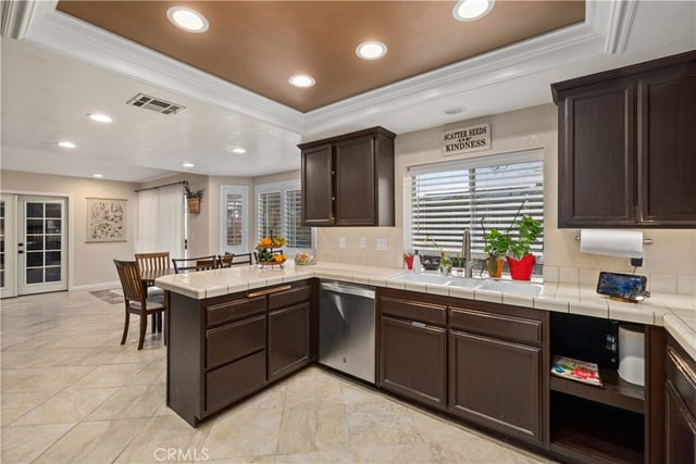 41539 Sandalwood Place, Lancaster, CA 93536 — photo 8 of 24