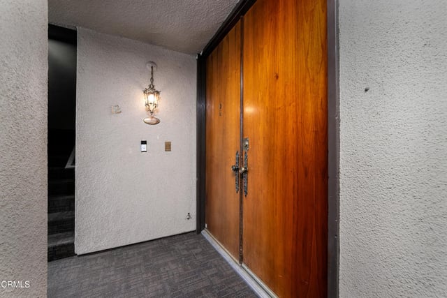 380 S Orange Grove Boulevard 12, Pasadena, CA 91105 — photo 4 of 36