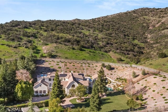 1005 Cheshire Hills Court, Westlake Village, CA 91361 — photo 12 of 71
