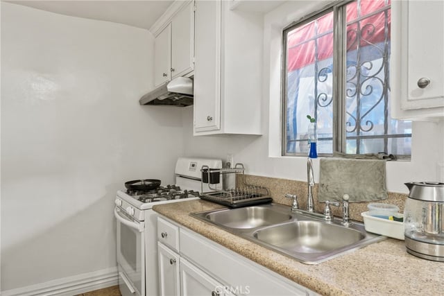 6118 S Main, Los Angeles, CA 90003 — photo 25 of 43