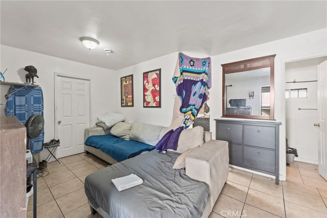 6118 S Main, Los Angeles, CA 90003 — photo 6 of 43