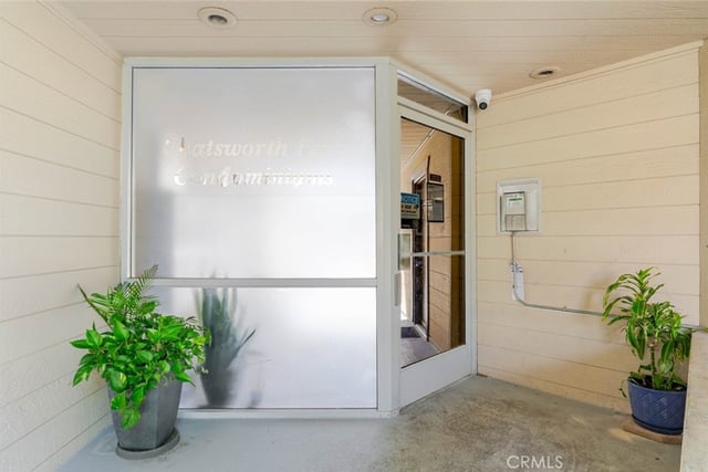 9920 Jordan Avenue 9, Chatsworth, CA 91311 — photo 4 of 29