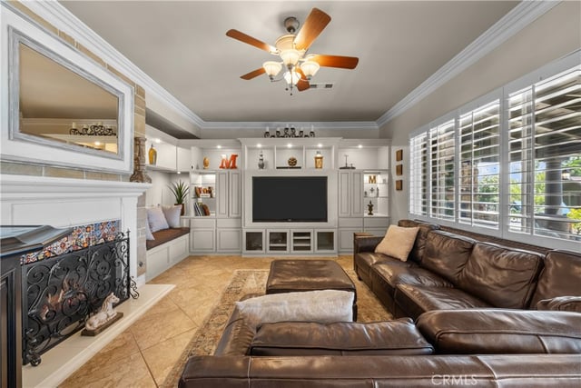 30308 Mallorca Place, Castaic, CA 91384 — photo 21 of 75