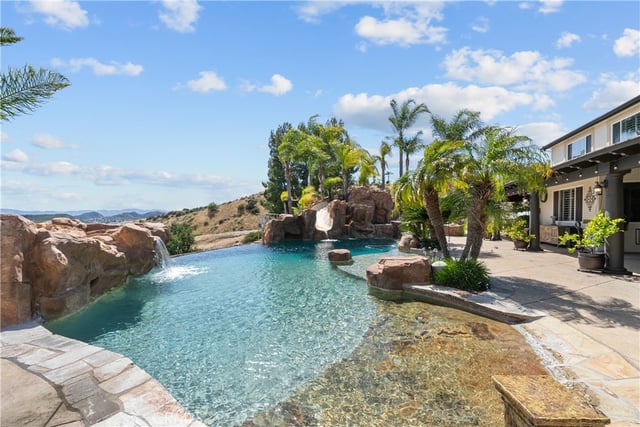 30308 Mallorca Place, Castaic, CA 91384 — photo 50 of 75