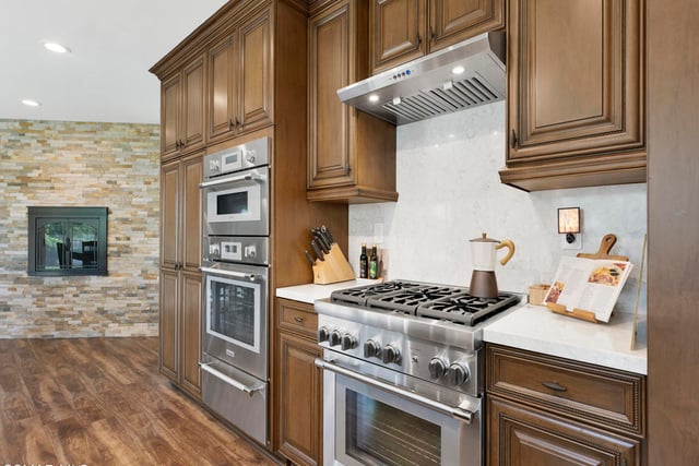 863 Falmouth Street, Thousand Oaks, CA 91362 — photo 14 of 57