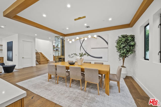 5314 Willis Avenue, Sherman Oaks, CA 91411 — photo 6 of 64
