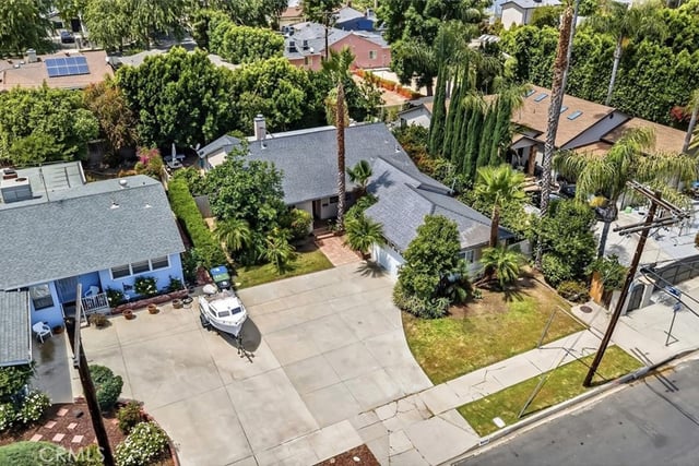 6233 Zelzah, Encino, CA 91316 — photo 32 of 34