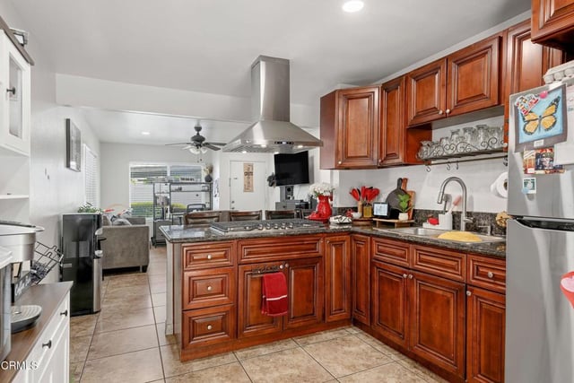 2334 Alexander Street, Oxnard, CA 93033 — photo 8 of 16