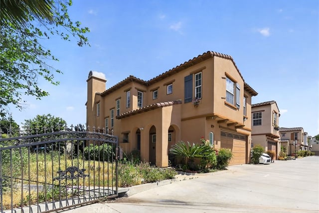 1350 S Towne, Pomona, CA 91766 — photo 13 of 16