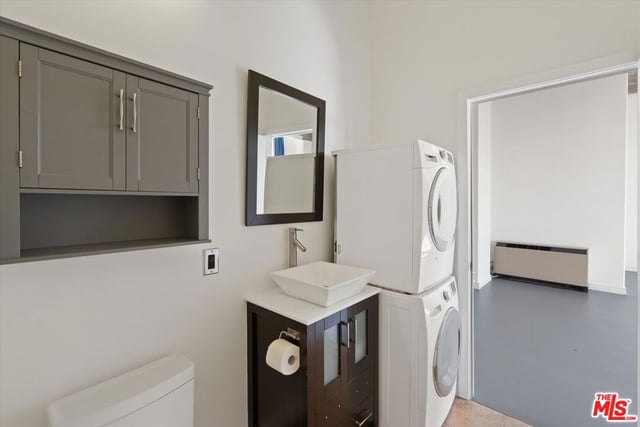 312 W 5th Street 917, Los Angeles, CA 90013 — photo 17 of 24