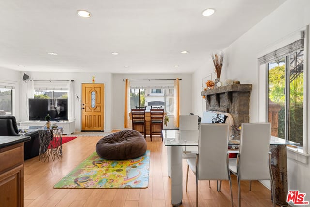 1622 S Spaulding Avenue, Los Angeles, CA 90019 — photo 9 of 15