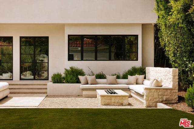 906 N Beverly Drive, Beverly Hills, CA 90210 — photo 21 of 23