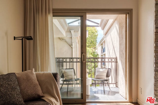 141 S Clark Drive 404, West Hollywood, CA 90048 — photo 7 of 21
