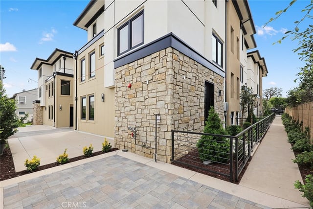828 Sunset Boulevard B, Arcadia, CA 91007 — photo 37 of 47