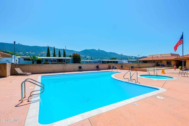 136 Phyllis Way 136, Newbury Park, CA 91320 — photo 38 of 41