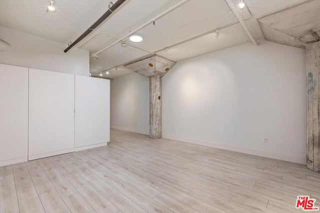 530 S Hewitt Street 126, Los Angeles, CA 90013 — photo 30 of 47