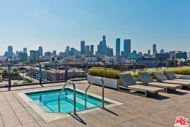 530 S Hewitt Street 126, Los Angeles, CA 90013 — photo 46 of 47