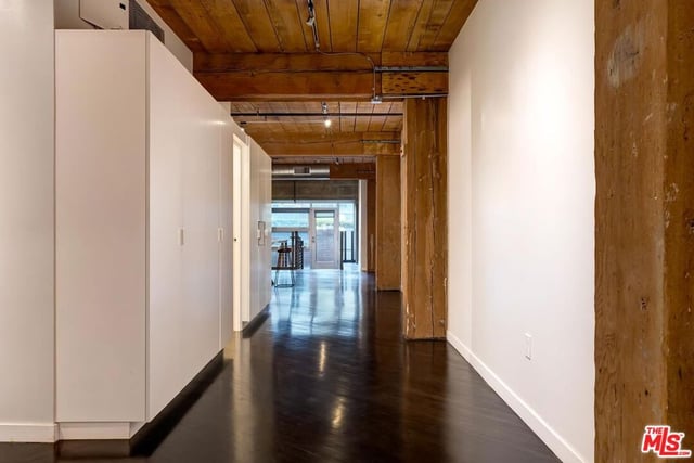 530 S Hewitt Street 126, Los Angeles, CA 90013 — photo 7 of 47