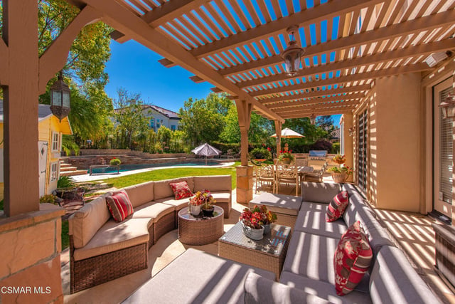 331 Briar Bluff Circle, Thousand Oaks, CA 91360 — photo 30 of 40