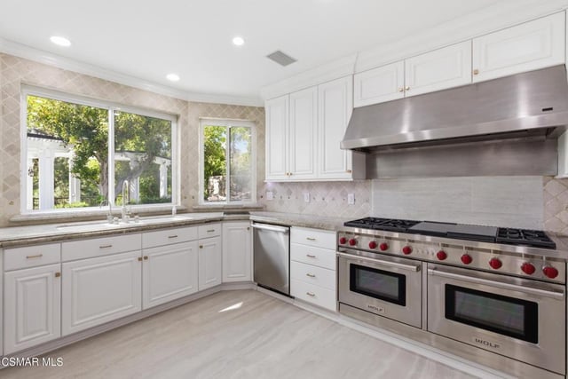 24756 Eilat Street, Woodland Hills, CA 91367 — photo 15 of 64
