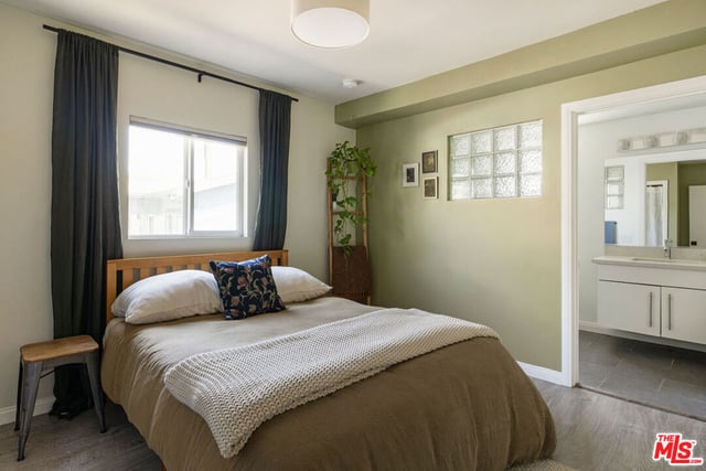 5624 Stratford Road, Los Angeles, CA 90042 — photo 11 of 26