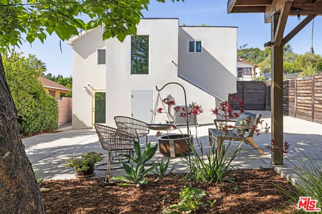 5624 Stratford Road, Los Angeles, CA 90042 — photo 15 of 26