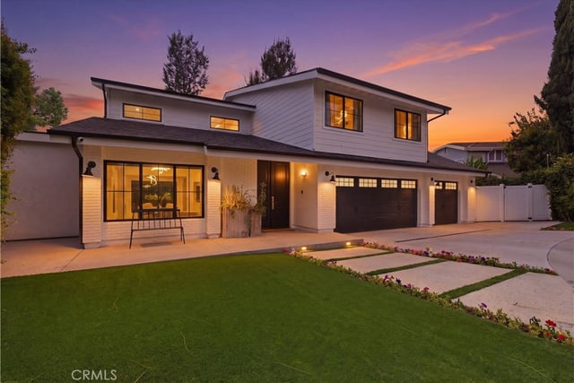 13130 Albers, Sherman Oaks, CA 91401 — photo 2 of 44