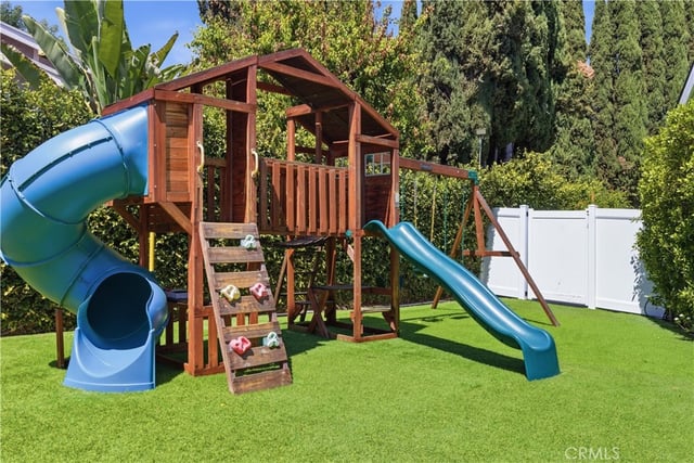 13130 Albers, Sherman Oaks, CA 91401 — photo 42 of 44