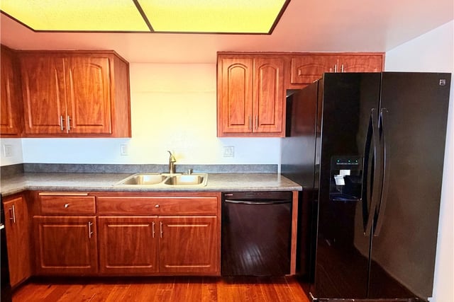 946 W 220th 218, Torrance, CA 90502 — photo 6 of 32