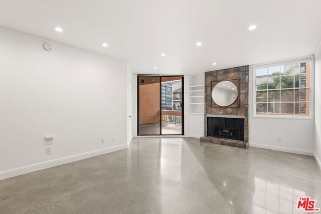 740 N Kings Road 102, West Hollywood, CA 90069 — photo 12 of 21