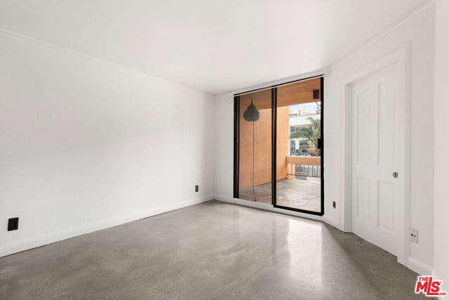 740 N Kings Road 102, West Hollywood, CA 90069 — photo 14 of 21