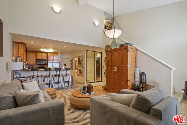 550 W Regent Street 330, Inglewood, CA 90301 — photo 9 of 25