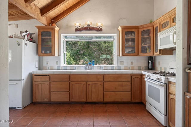8416 Wheeler Canyon Road, Santa Paula, CA 93060 — photo 11 of 48