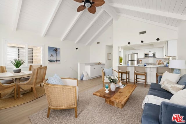 109 Los Robles Street, Oxnard, CA 93035 — photo 6 of 23