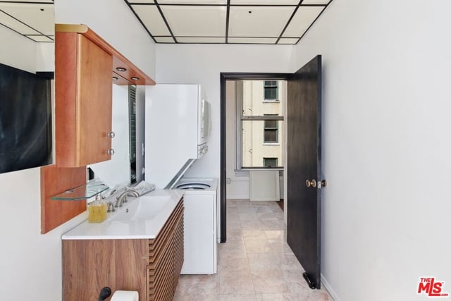 108 W 2nd Street 908, Los Angeles, CA 90012 — photo 12 of 25