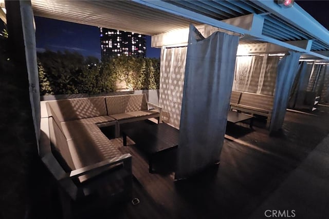 510 S Hewitt Street 515, Los Angeles, CA 90013 — photo 12 of 13