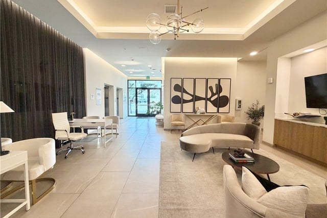 709 E Walnut Street 222, Pasadena, CA 91101 — photo 9 of 17